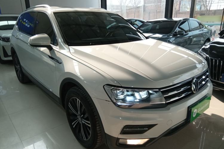 Used Volkswagen Tiguan L 2021 330TSI Automatic Two-Wheel Drive Smart Edition Exterior 2