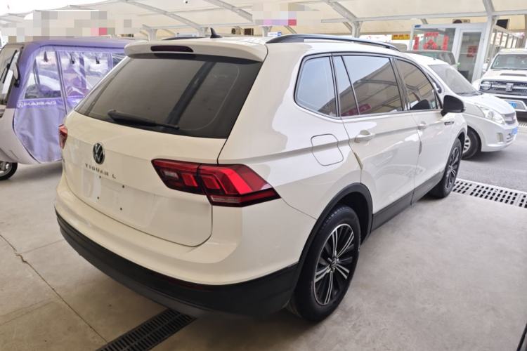 Used Volkswagen Tiguan L 2021 280TSI Automatic Two-Wheel Drive Comfort Edition – Low-Trim Version Exterior 3