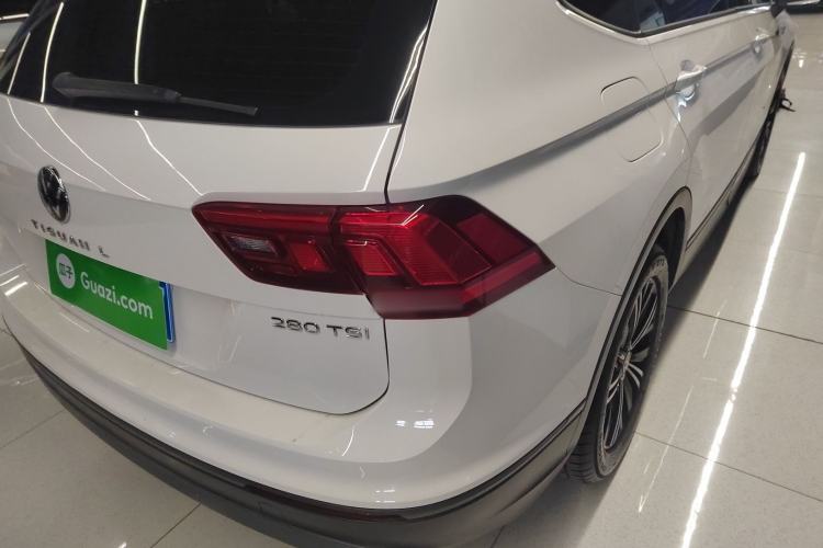 Used Volkswagen Tiguan L 2021 280TSI Automatic Two-Wheel Drive Comfort Edition – Low-Trim Version Exterior 3