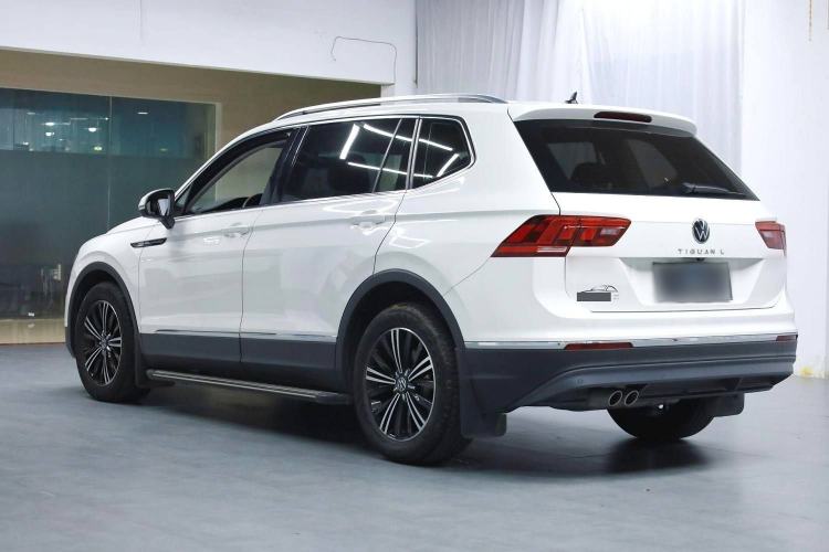 Used Volkswagen Tiguan L 2021 330TSI Automatic Two-Wheel Drive Smart Edition Exterior 4