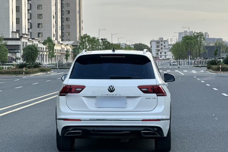 Used Volkswagen Tiguan L 2021 330TSI Automatic Two-Wheel Drive R-Line Enhanced Edition Exterior 5