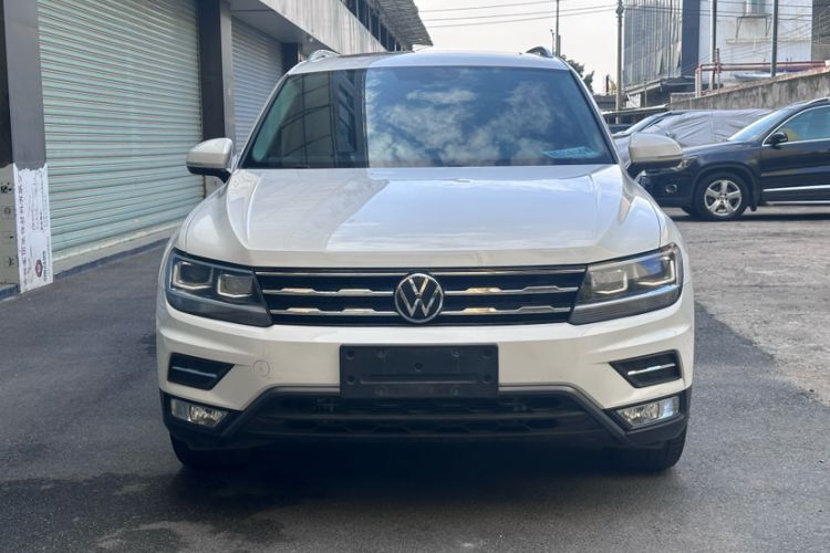 Used Volkswagen Tiguan L 2021 330TSI Automatic Two-Wheel Drive Smart Edition Exterior 6