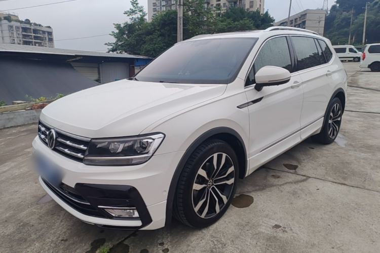 Used Volkswagen Tiguan L 2021 330TSI Automatic Two-Wheel Drive R-Line Enhanced Edition Guazi used car, China used car export, Used car for sale, Used  cars, Cheapest cars for sale