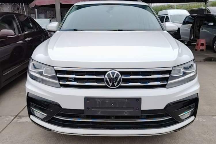 Used Volkswagen Tiguan L 2021 330TSI Automatic Two-Wheel Drive R-Line Enhanced Edition Front
