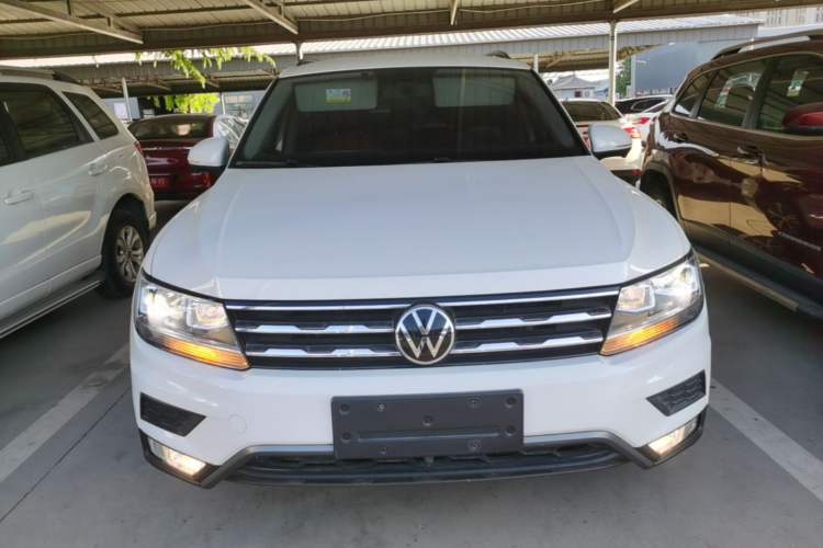 Used Volkswagen Tiguan L 2021 280TSI Automatic Two-Wheel Drive Comfort Edition – Low-Trim Version Front