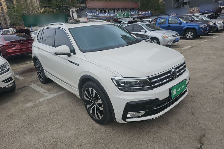 Used Volkswagen Tiguan L 2021 330TSI Automatic Two-Wheel Drive R-Line Flagship Edition Front Right 45 Deg
