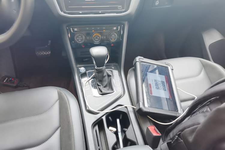 Used Volkswagen Tiguan L 2021 330TSI Automatic Two-Wheel Drive Smart Edition Gear Lever