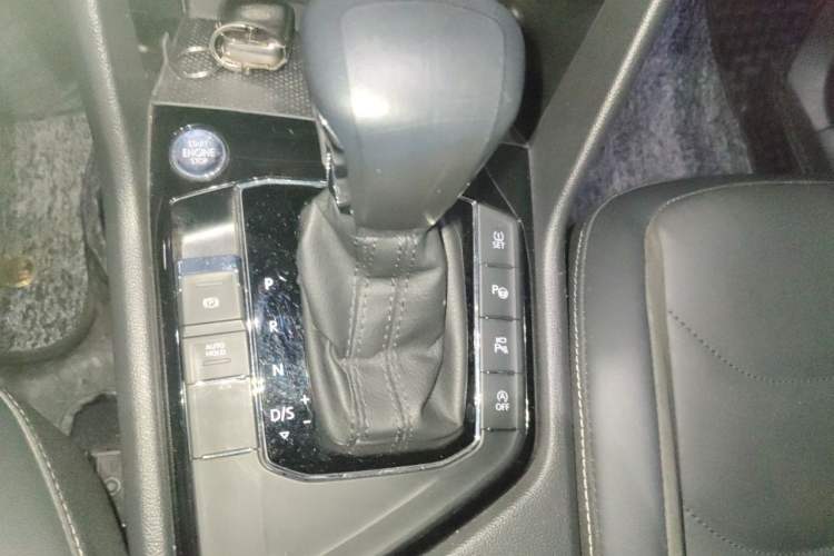 Used Volkswagen Tiguan L 2021 330TSI Automatic Two-Wheel Drive R-Line Enhanced Edition Gear Lever