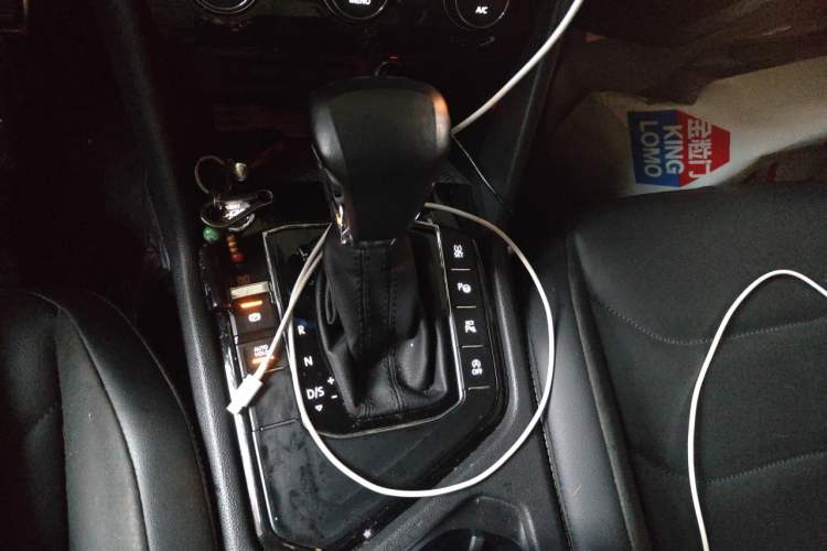 Used Volkswagen Tiguan L 2021 330TSI Automatic Two-Wheel Drive R-Line Enhanced Edition Gear Lever