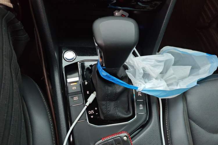 Used Volkswagen Tiguan L 2021 330TSI Automatic Two-Wheel Drive R-Line Enhanced Edition Gear Lever