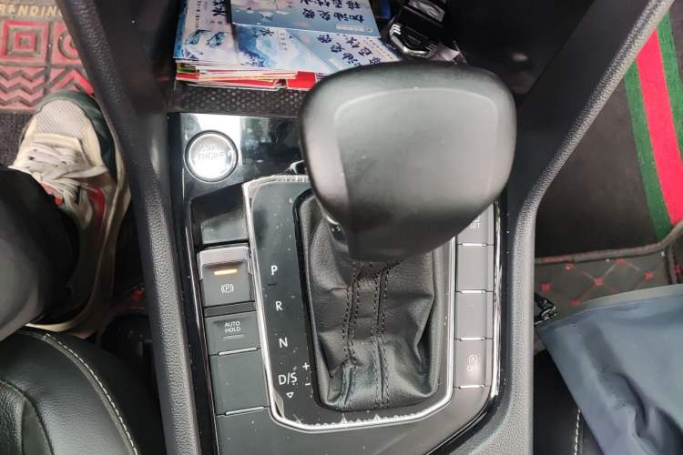 Used Volkswagen Tiguan L 2021 330TSI Automatic Two-Wheel Drive Smart Edition Gear Lever