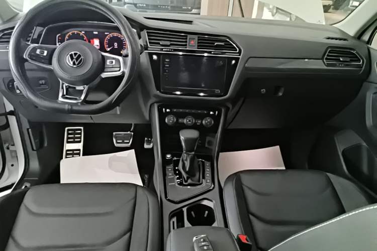 Used Volkswagen Tiguan L 2021 330TSI Automatic Two-Wheel Drive R-Line Enhanced Edition Gear Lever