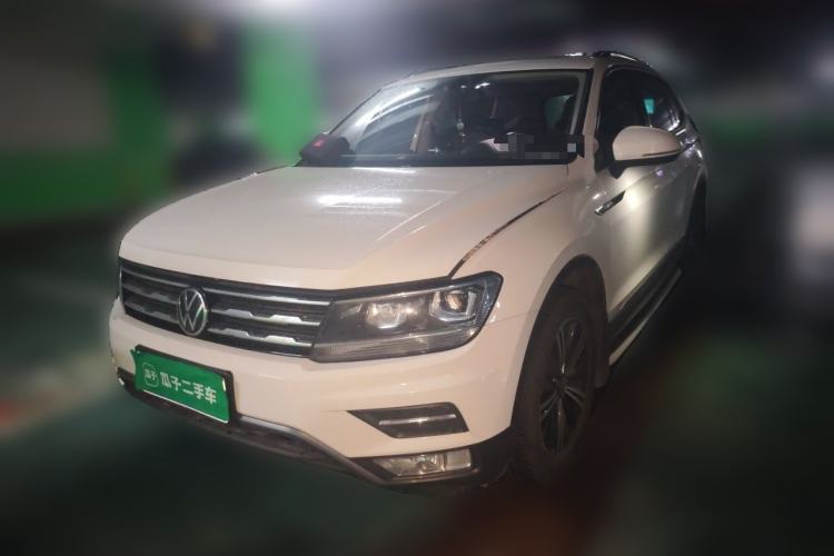 Used Volkswagen Tiguan L 2021 330TSI Automatic Two-Wheel Drive Smart Edition Guazi used car, China used car export, Used car for sale, Used cars, Cheapest cars for sale