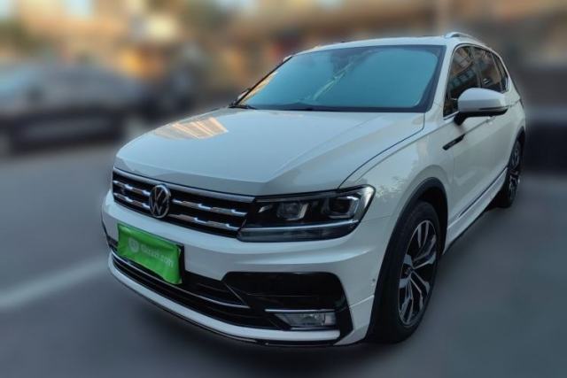 Volkswagen Tiguan L 2021 330TSI Automatic Two-Wheel Drive R-Line Enhanced Edition d’occasion