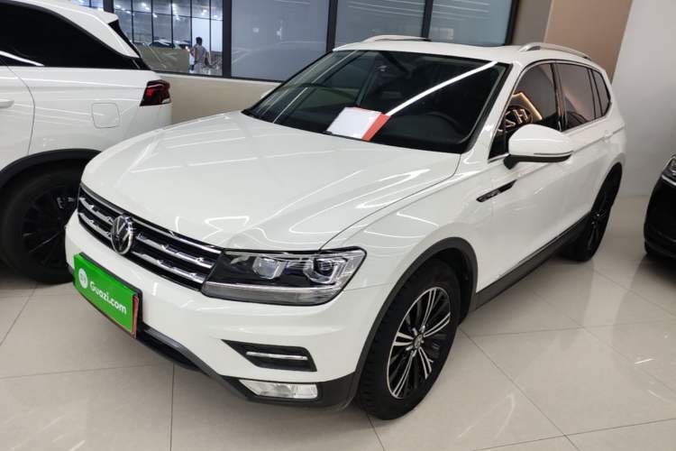 Used Volkswagen Tiguan L 2021 330TSI Automatic Two-Wheel Drive Smart Edition Guazi used car, China used car export, Used car for sale, Used cars, Cheapest cars for sale