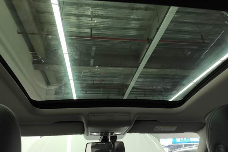 Used Volkswagen Tiguan L 2021 330TSI Automatic Two-Wheel Drive Smart Edition Headliner