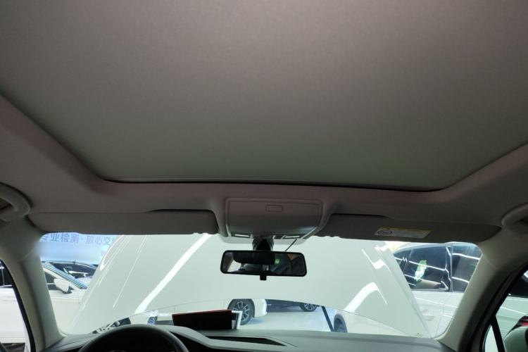Used Volkswagen Tiguan L 2021 330TSI Automatic Two-Wheel Drive Smart Edition Headliner