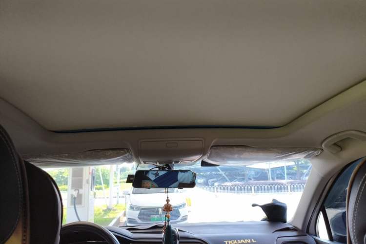 Used Volkswagen Tiguan L 2021 330TSI Automatic Two-Wheel Drive R-Line Enhanced Edition Headliner