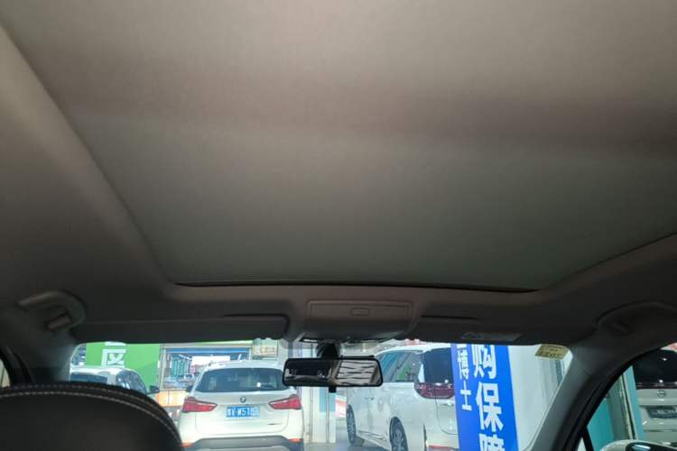 Used Volkswagen Tiguan L 2021 330TSI Automatic Two-Wheel Drive Smart Edition Headliner