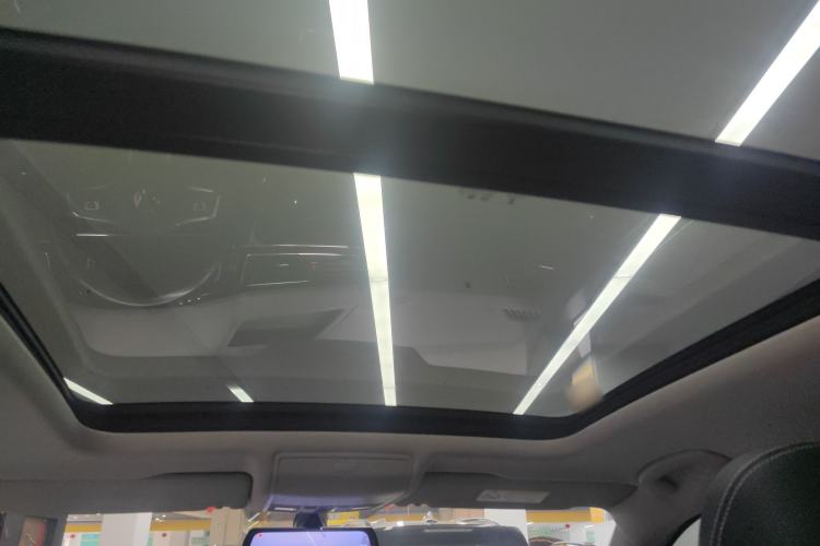 Used Volkswagen Tiguan L 2021 330TSI Automatic Two-Wheel Drive R-Line Enhanced Edition Headliner