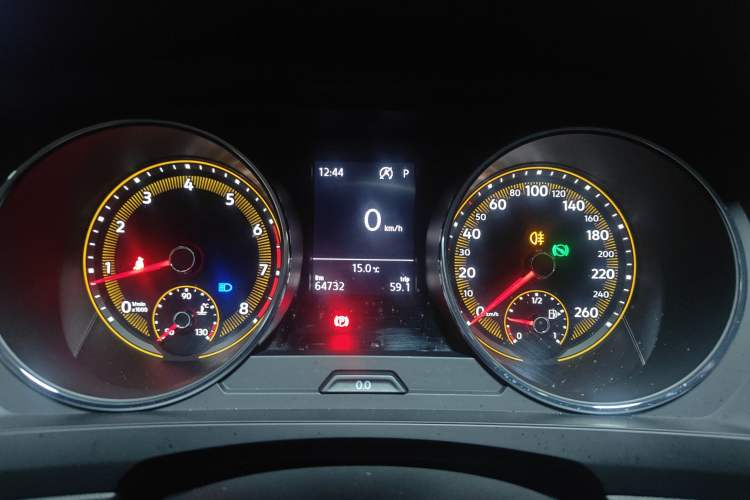 Used Volkswagen Tiguan L 2021 280TSI Automatic Two-Wheel Drive Comfort Edition – Low-Trim Version Instrument Cluster