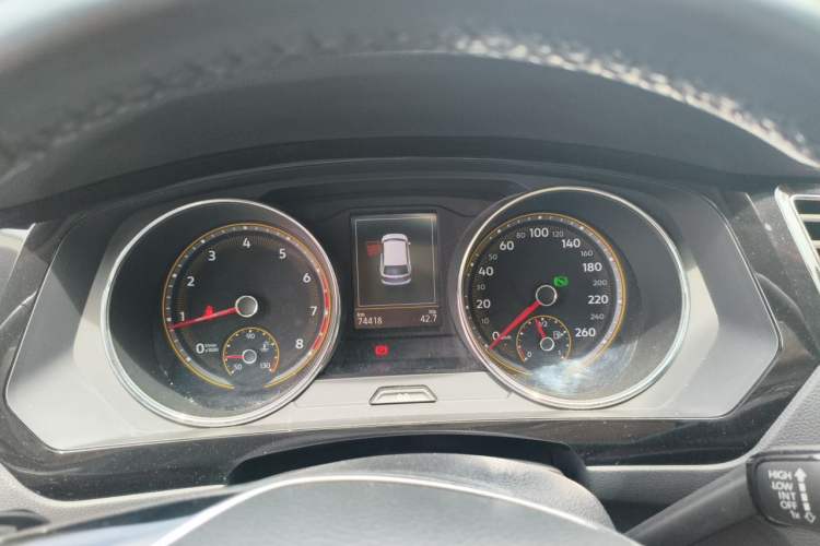 Used Volkswagen Tiguan L 2021 330TSI Automatic Two-Wheel Drive Smart Edition Instrument Cluster