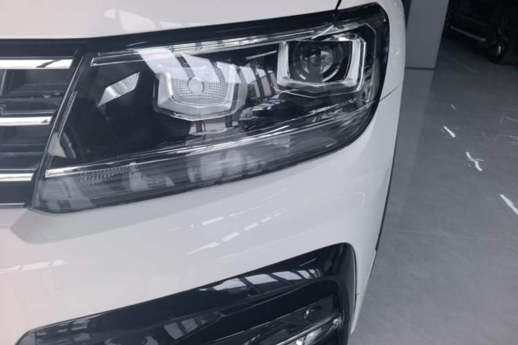 Used Volkswagen Tiguan L 2021 330TSI Automatic Two-Wheel Drive R-Line Enhanced Edition Left Front Headlight