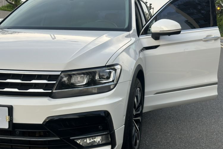 Used Volkswagen Tiguan L 2021 330TSI Automatic Two-Wheel Drive R-Line Enhanced Edition Left Front Headlight