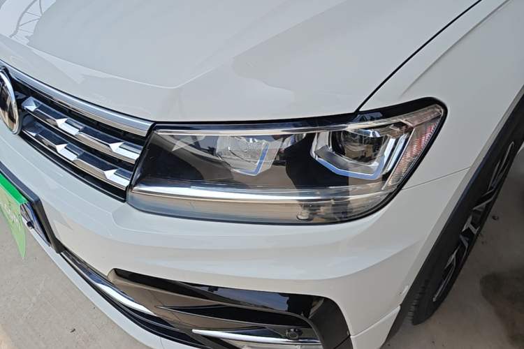 Used Volkswagen Tiguan L 2021 330TSI Automatic Two-Wheel Drive R-Line Enhanced Edition Left Front Headlight