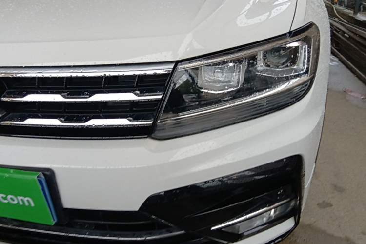 Used Volkswagen Tiguan L 2021 330TSI Automatic Two-Wheel Drive R-Line Enhanced Edition Left Front Headlight