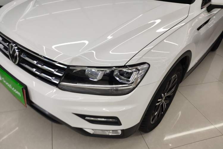 Used Volkswagen Tiguan L 2021 330TSI Automatic Two-Wheel Drive Smart Edition Left Front Headlight