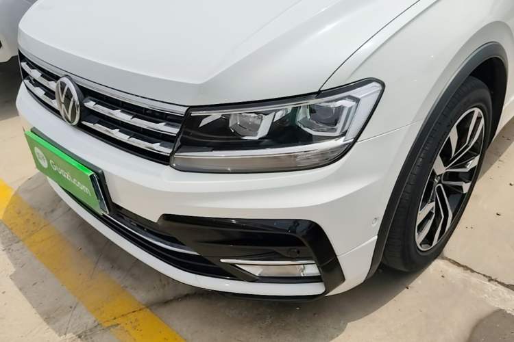 Used Volkswagen Tiguan L 2021 330TSI Automatic Two-Wheel Drive R-Line Enhanced Edition Left Front Headlight
