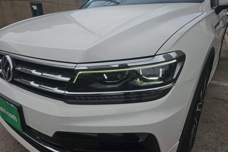 Used Volkswagen Tiguan L 2021 330TSI Automatic Two-Wheel Drive R-Line Flagship Edition Left Front Headlight