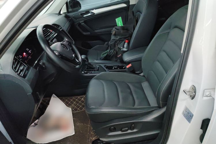 Used Volkswagen Tiguan L 2021 330TSI Automatic Two-Wheel Drive Smart Edition Left Front Seat