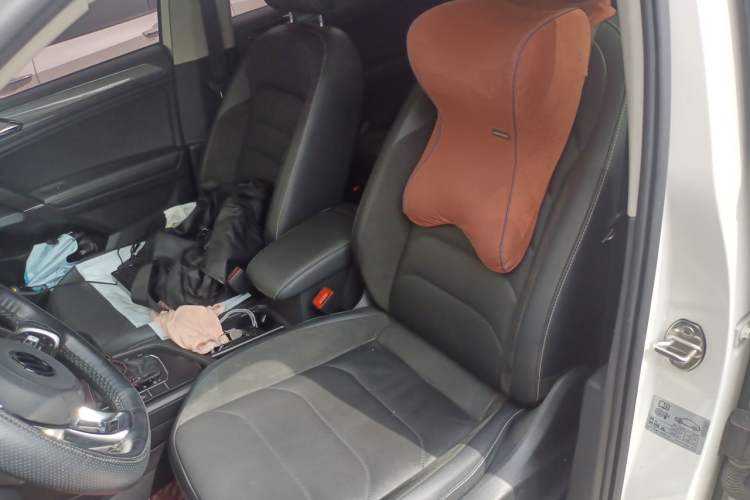 Used Volkswagen Tiguan L 2021 330TSI Automatic Two-Wheel Drive R-Line Flagship Edition Left Front Seat