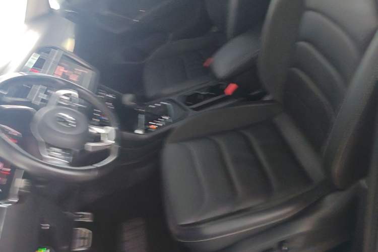 Used Volkswagen Tiguan L 2021 330TSI Automatic Two-Wheel Drive R-Line Enhanced Edition Left Front Seat