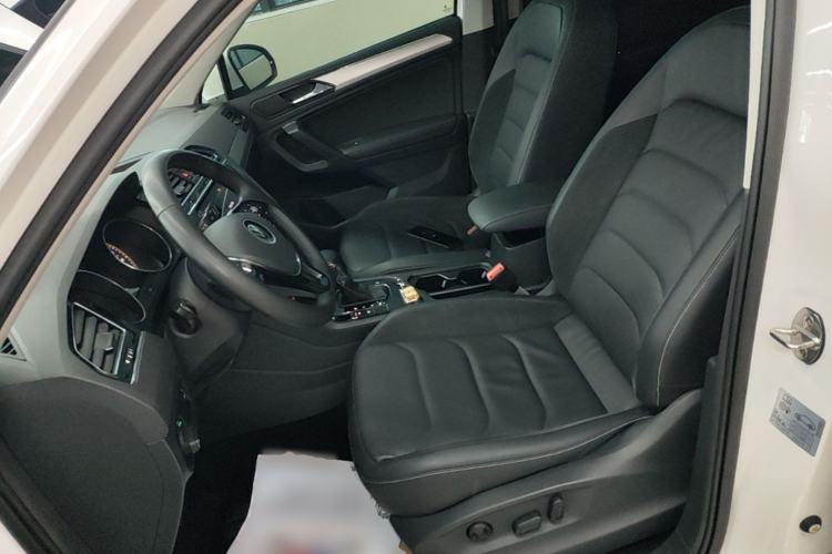 Used Volkswagen Tiguan L 2021 330TSI Automatic Two-Wheel Drive Smart Edition Left Front Seat