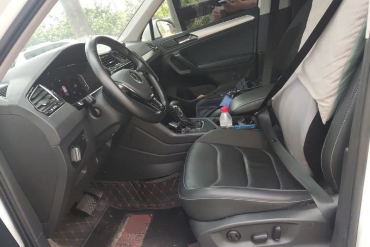 Used Volkswagen Tiguan L 2021 330TSI Automatic Two-Wheel Drive Smart Edition Left Front Seat