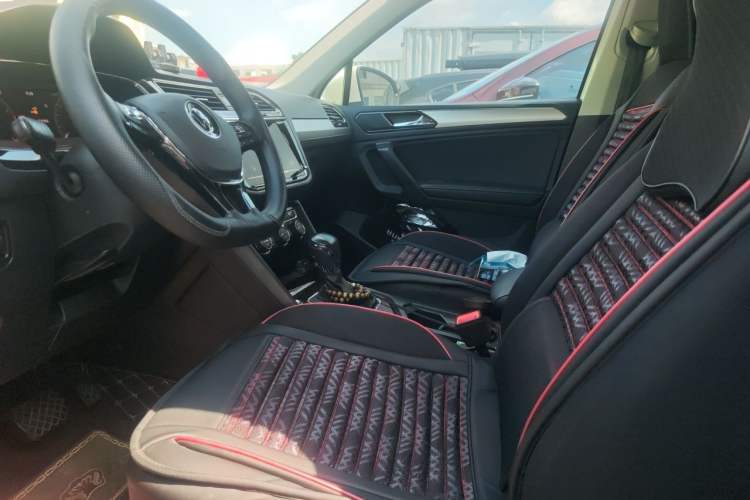 Used Volkswagen Tiguan L 2021 330TSI Automatic Two-Wheel Drive Smart Edition Left Front Seat