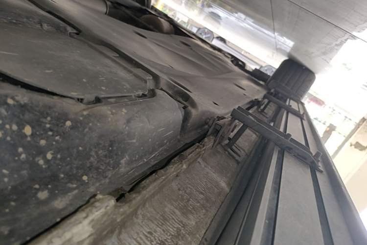 Used Volkswagen Tiguan L 2021 330TSI Automatic Two-Wheel Drive R-Line Enhanced Edition Left Side Sill