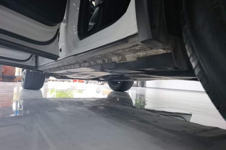 Used Volkswagen Tiguan L 2021 330TSI Automatic Two-Wheel Drive R-Line Enhanced Edition Left Side Sill