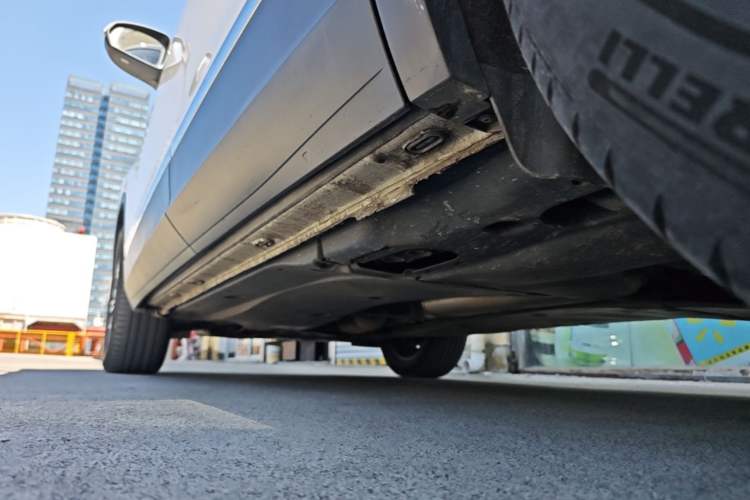 Used Volkswagen Tiguan L 2021 330TSI Automatic Two-Wheel Drive Smart Edition Left Side Sill