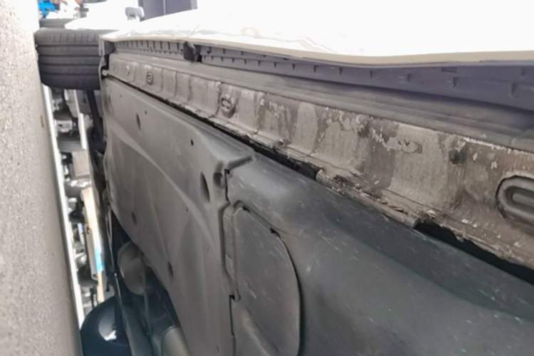 Used Volkswagen Tiguan L 2021 330TSI Automatic Two-Wheel Drive R-Line Enhanced Edition Left Side Sill