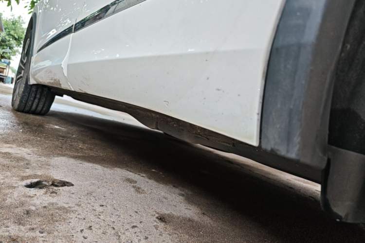 Used Volkswagen Tiguan L 2021 330TSI Automatic Two-Wheel Drive R-Line Enhanced Edition Left Side Sill