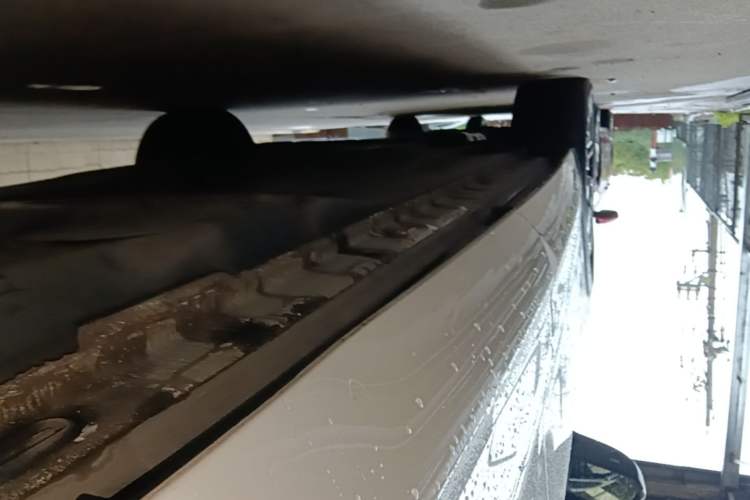 Used Volkswagen Tiguan L 2021 330TSI Automatic Two-Wheel Drive R-Line Enhanced Edition Left Side Sill