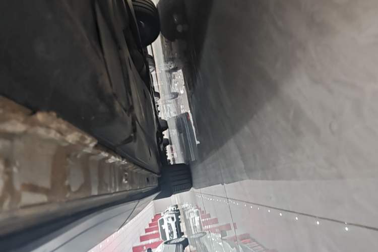 Used Volkswagen Tiguan L 2021 330TSI Automatic Two-Wheel Drive Smart Edition Left Side Sill