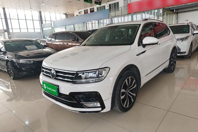 Volkswagen Tiguan L 2021 330TSI Automatic Two-Wheel Drive R-Line Enhanced Edition usado