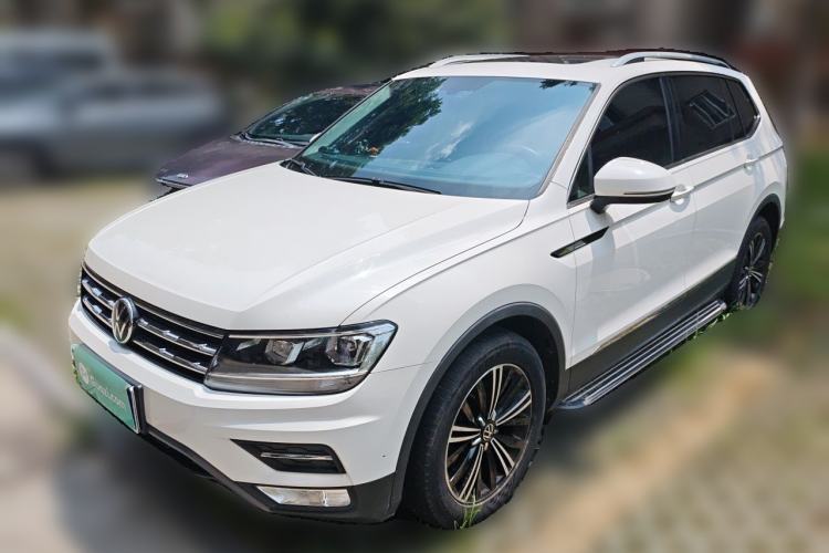 Used Volkswagen Tiguan L 2021 330TSI Automatic Two-Wheel Drive Smart Edition Guazi used car, China used car export, Used car for sale, Used  cars, Cheapest cars for sale