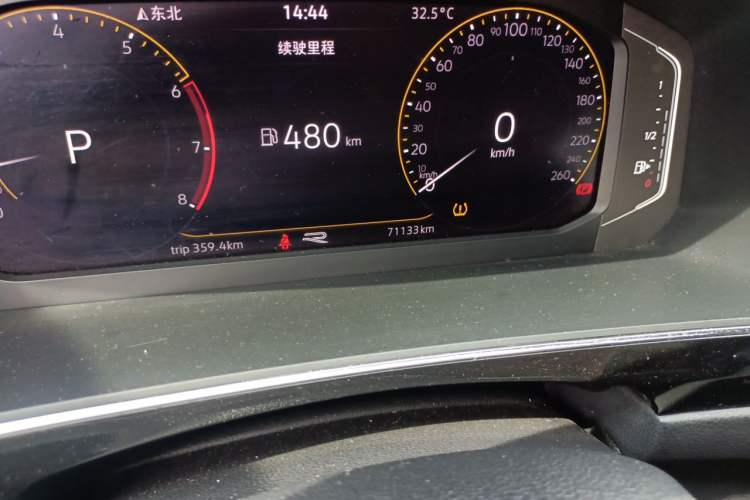 Used Volkswagen Tiguan L 2021 330TSI Automatic Two-Wheel Drive R-Line Flagship Edition Odometer Close Up