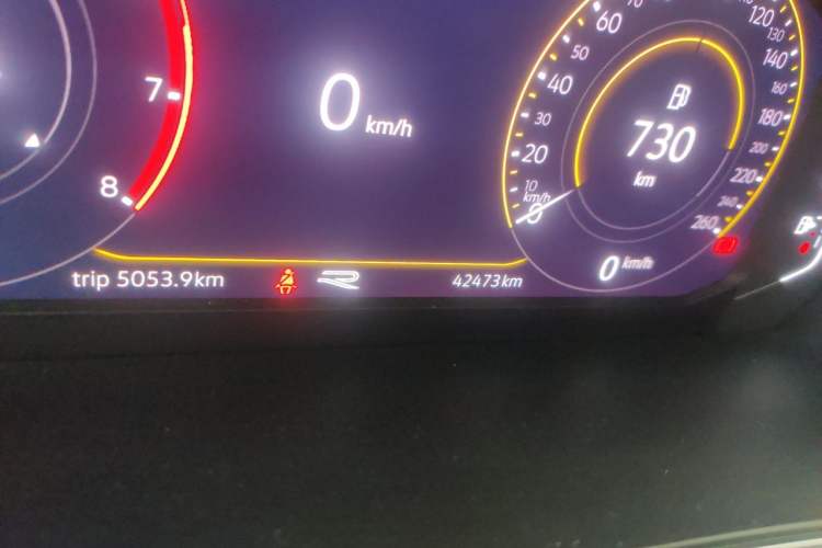 Used Volkswagen Tiguan L 2021 330TSI Automatic Two-Wheel Drive R-Line Enhanced Edition Odometer Close Up